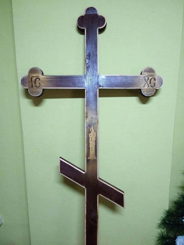 Могильные кресты